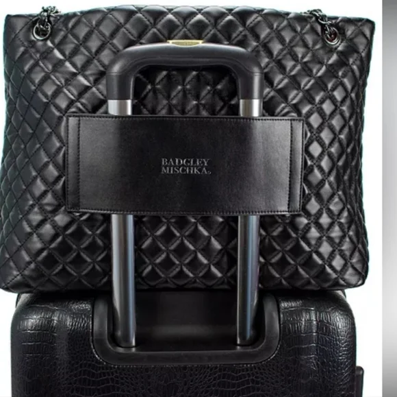 Badgley Mischka Diana Weekender Travel Bag - Picture 9 of 10